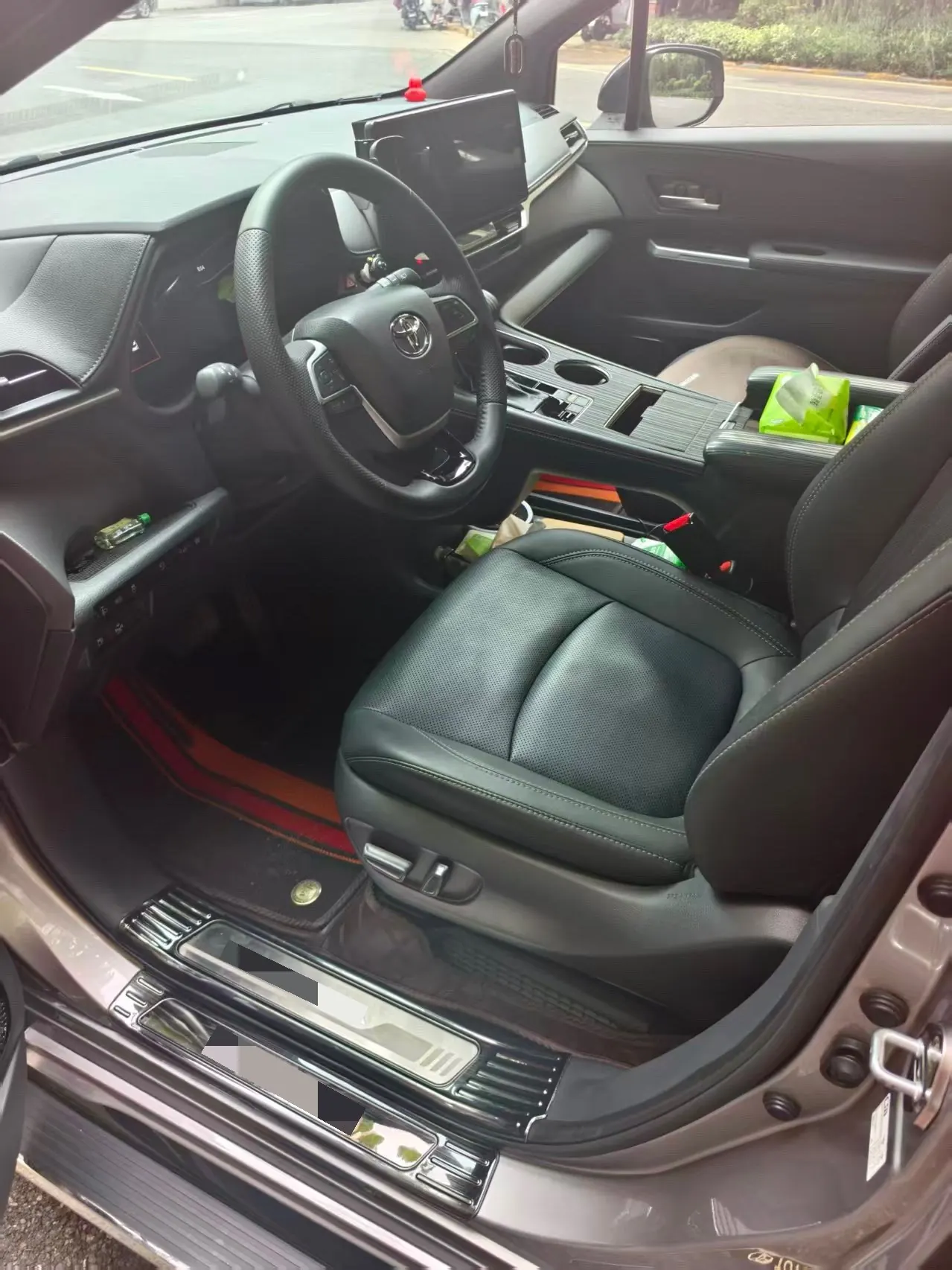 Toyota 2024 Sana 2.5 Stepless Extreme Edition Automatic Transmission 3