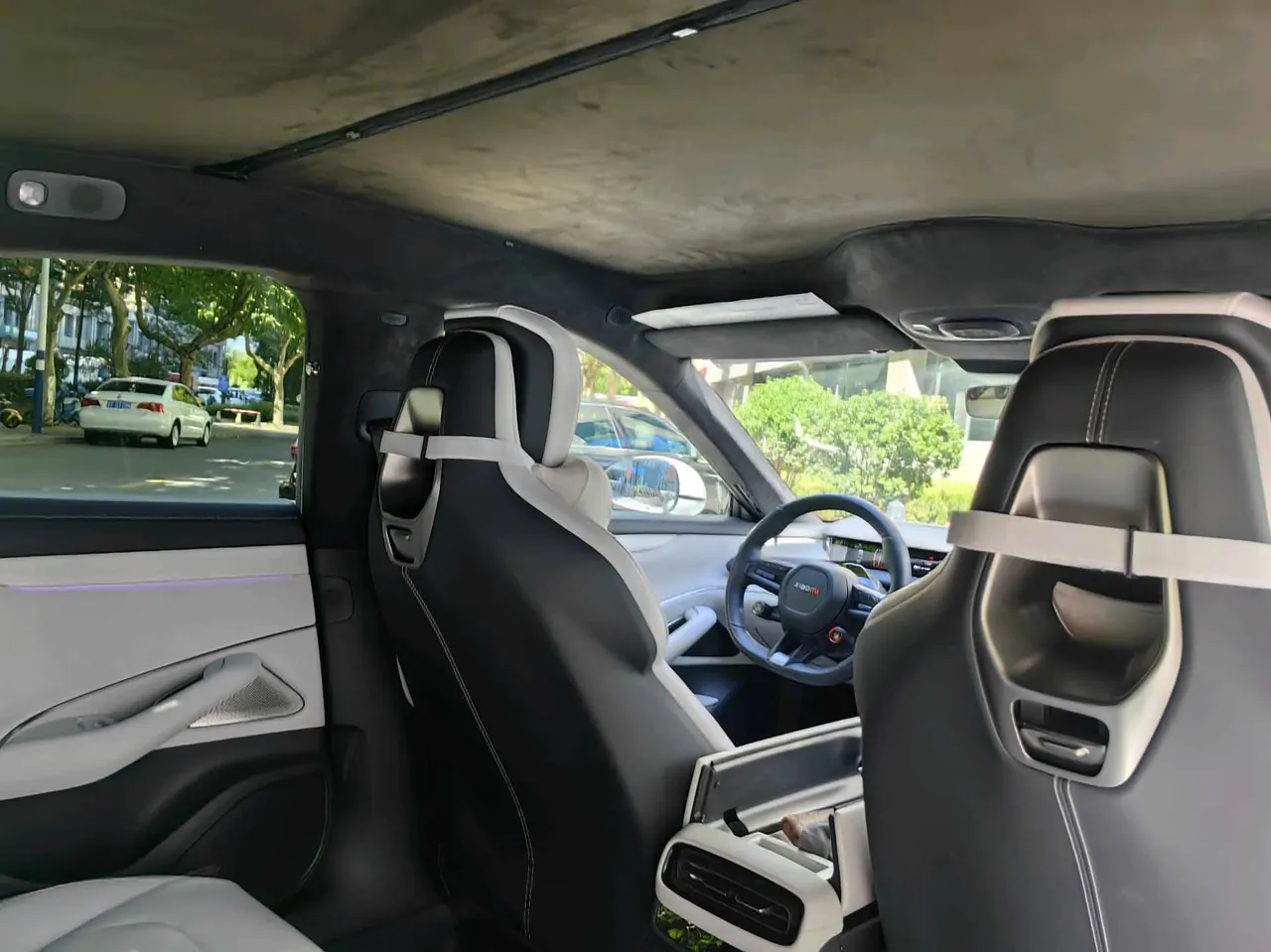 MI 2024 SU 7 800km 4-wheel drive ultra-long endurance high-end smart driving Max version automatic gear 5