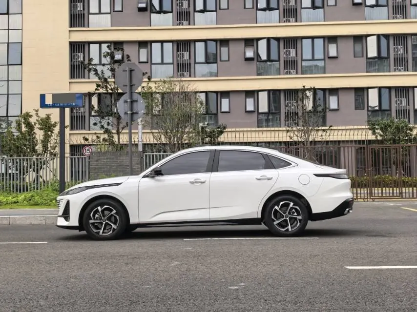ChangAn 2026 Yi Dong 1.5T 500Bar Jin Xiang Automatic Gear 3