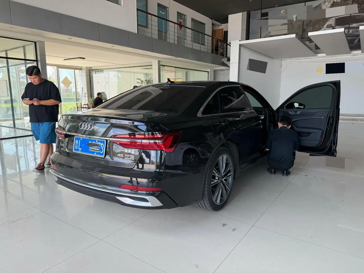 Audi 2026 A6L 2.0TFSI 45TFSI Quattro Select Dynamic Premium Bag Automatic Gear 2