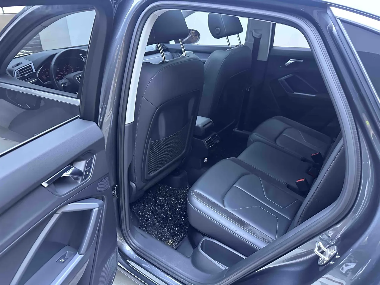 Audi 2020 Q3 Sportback 1.4TFSI 35TFSI aggressive automatic gear 8