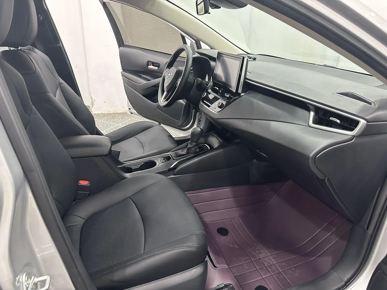 Toyota 2021 corolla 1.2T stepless elite PLUS version of automatic gear 4
