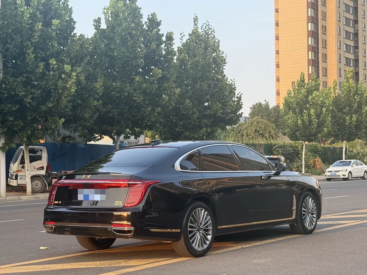 HongQi 2020 H9 48V 2.0T Zhilian Flag Edition Automatic Gear 6