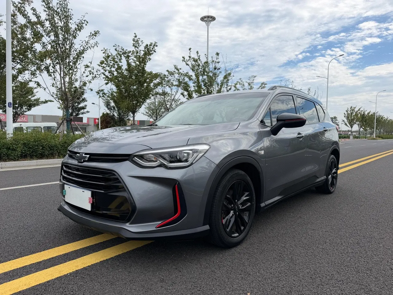 Open image lightbox: Chevrolet 2020 Volando 48V 1.3T Redline 530T Vertical Edition (52) Automatic Gear