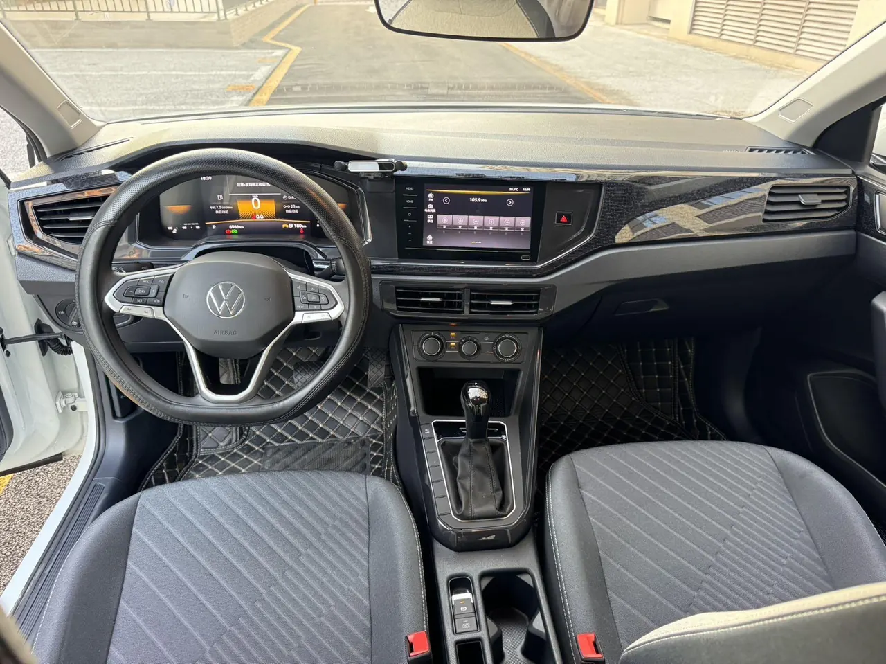Volkswagen 2025 Lavida New Trend 1.5 Outstanding New Edition Automatic Transmission 5