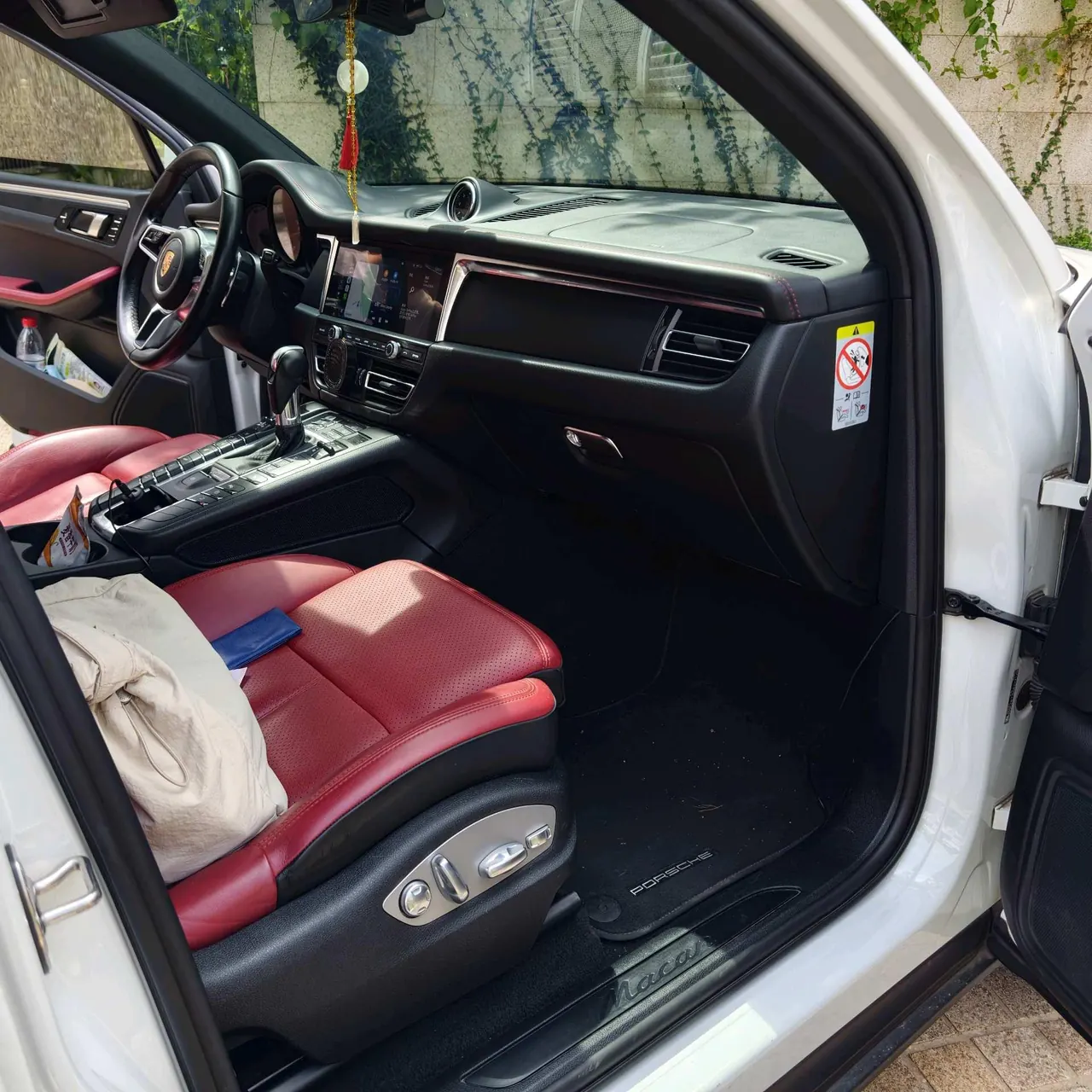 Porsche Macan (Imported) 2020 Macan 2.0T Automatic Gear 12
