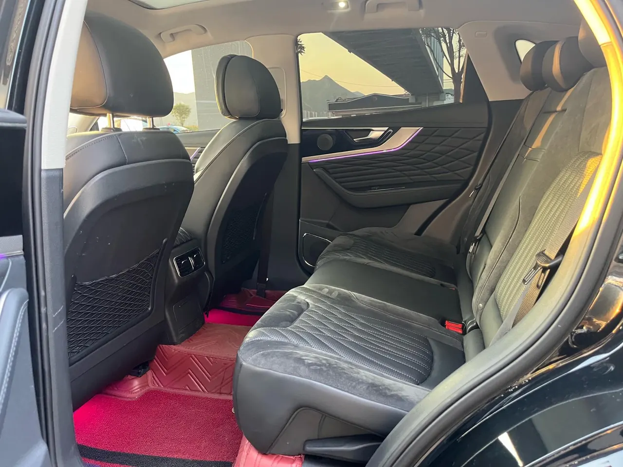 HongQi 2022 HS5 2.0T 4-wheel drive smart flag hedonic purchase version of automatic gear 4