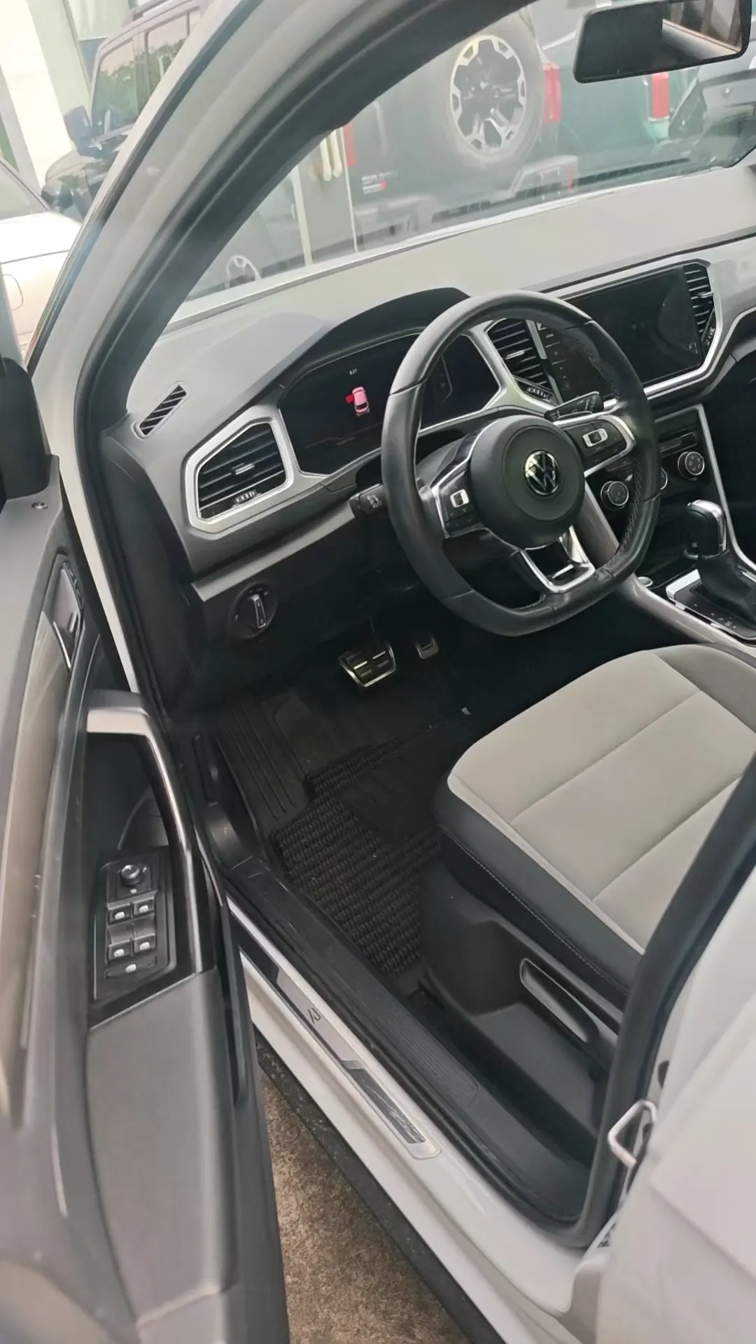 Volkswagen 2021 Tange R-Line 1.4TSI 280TSI Two-Drive Pro Smart Union Edition Automatic Gear 6