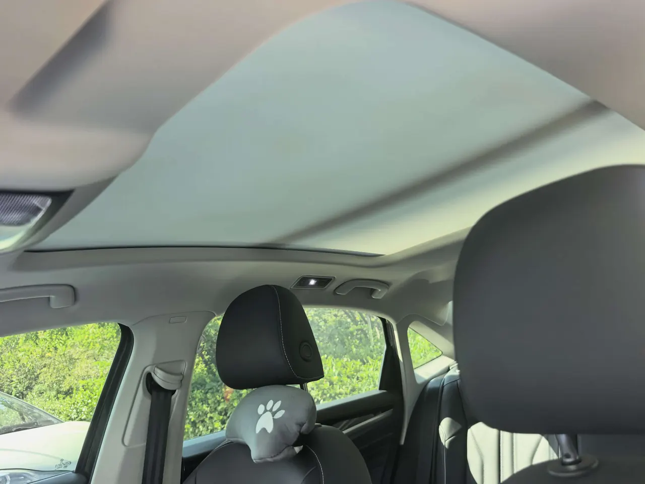 Volkswagen 2023 Passat 2.0TSI 330TSI Elite Edition Automatic 3