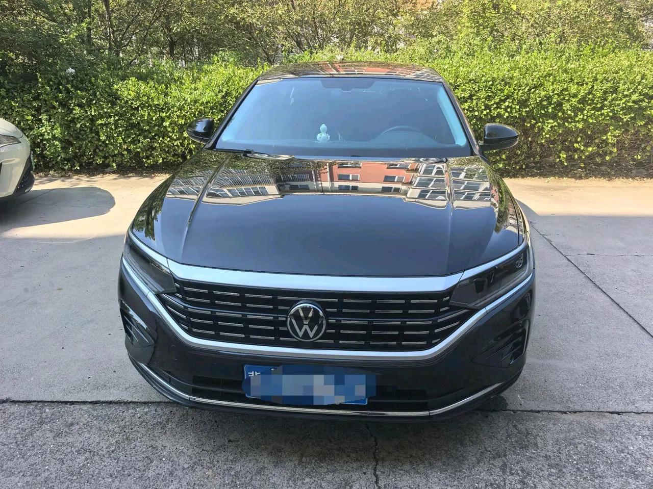 Volkswagen 2023 Passat 2.0TSI 330TSI Elite Edition Automatic 8