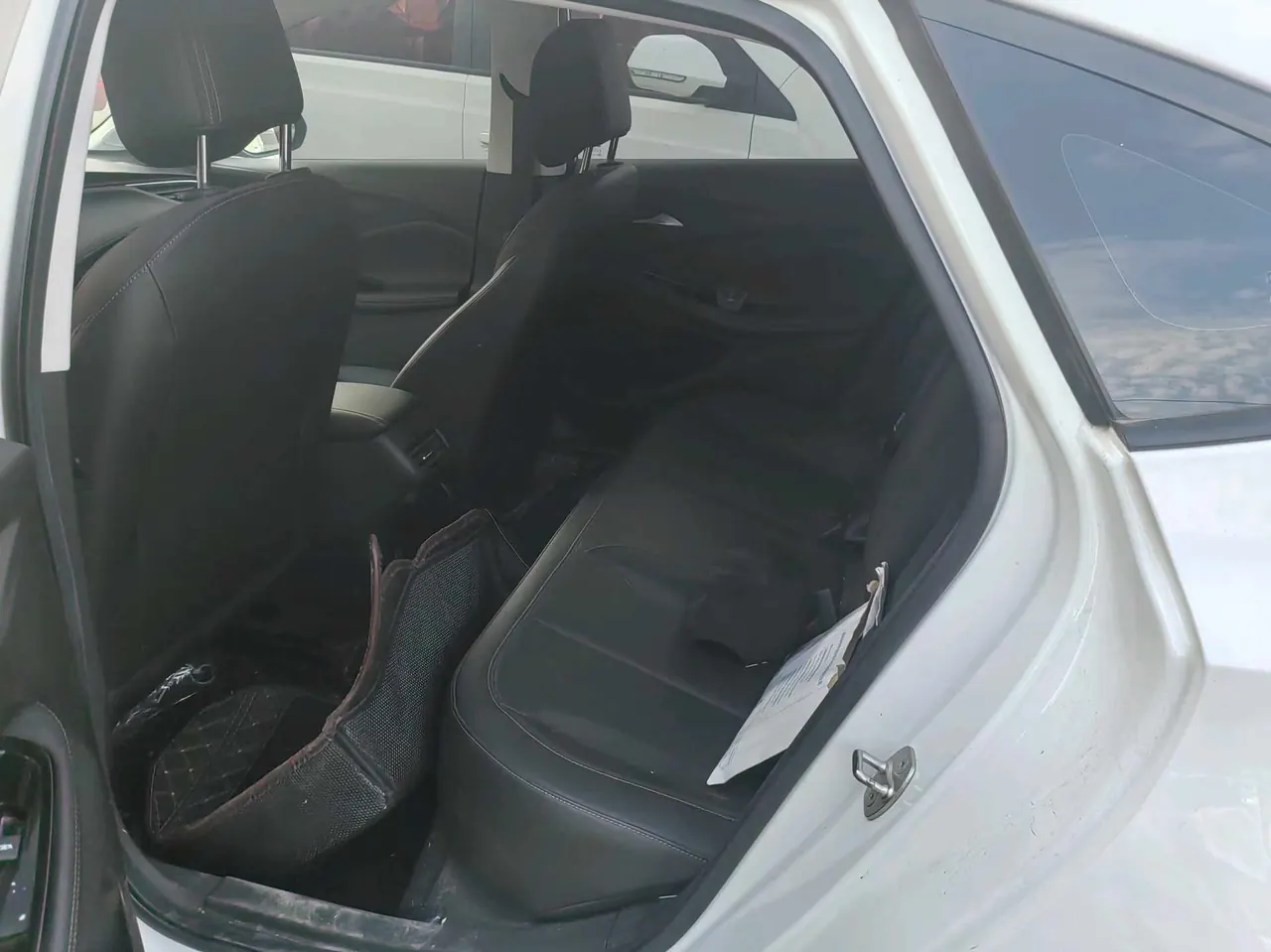 Buick 2023 Weilang Pro 1.5T Stepless Music Edition Automatic Gear 5