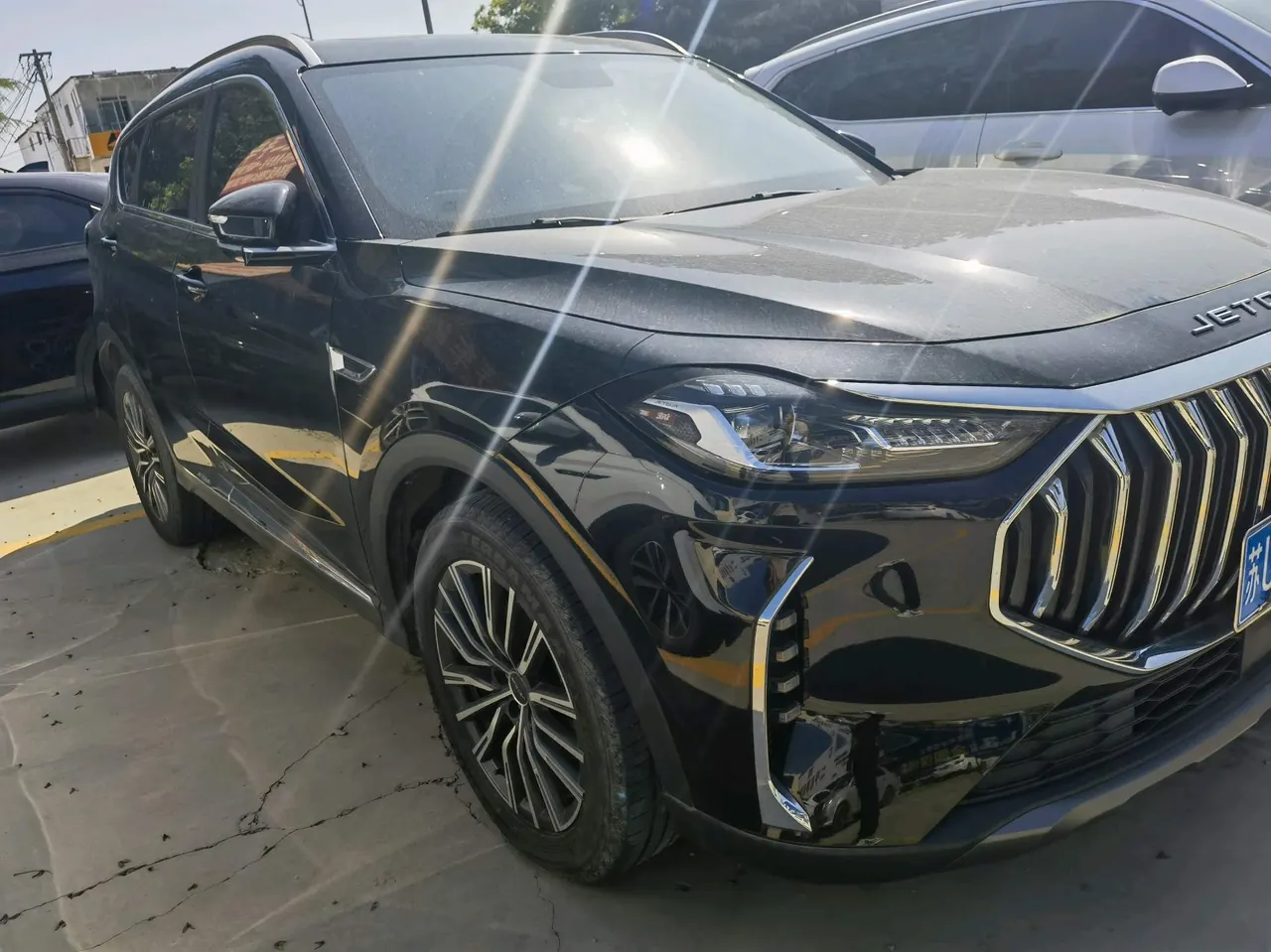 Jetour 2023 X70 PLUS 1.5T Brave PLUS5 Automatic Gear 2