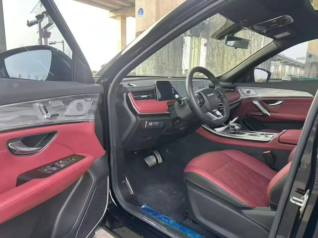 Jetour 2023 X70 PLUS 1.5T Brave PLUS5 Automatic Gear 4