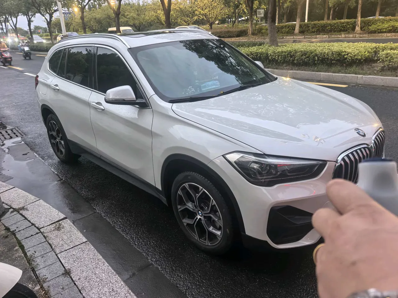 BMW 2022 X1 sDrive25Li 2.0T Leading Automatic Gear 2