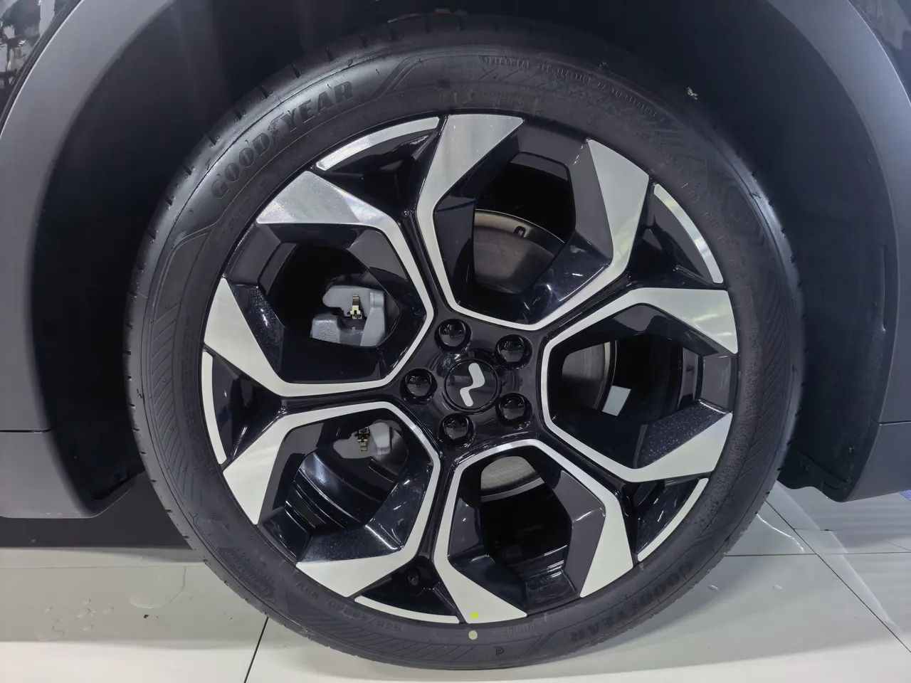 ONVO 2026 L60 60kWh Max automatic gear 10