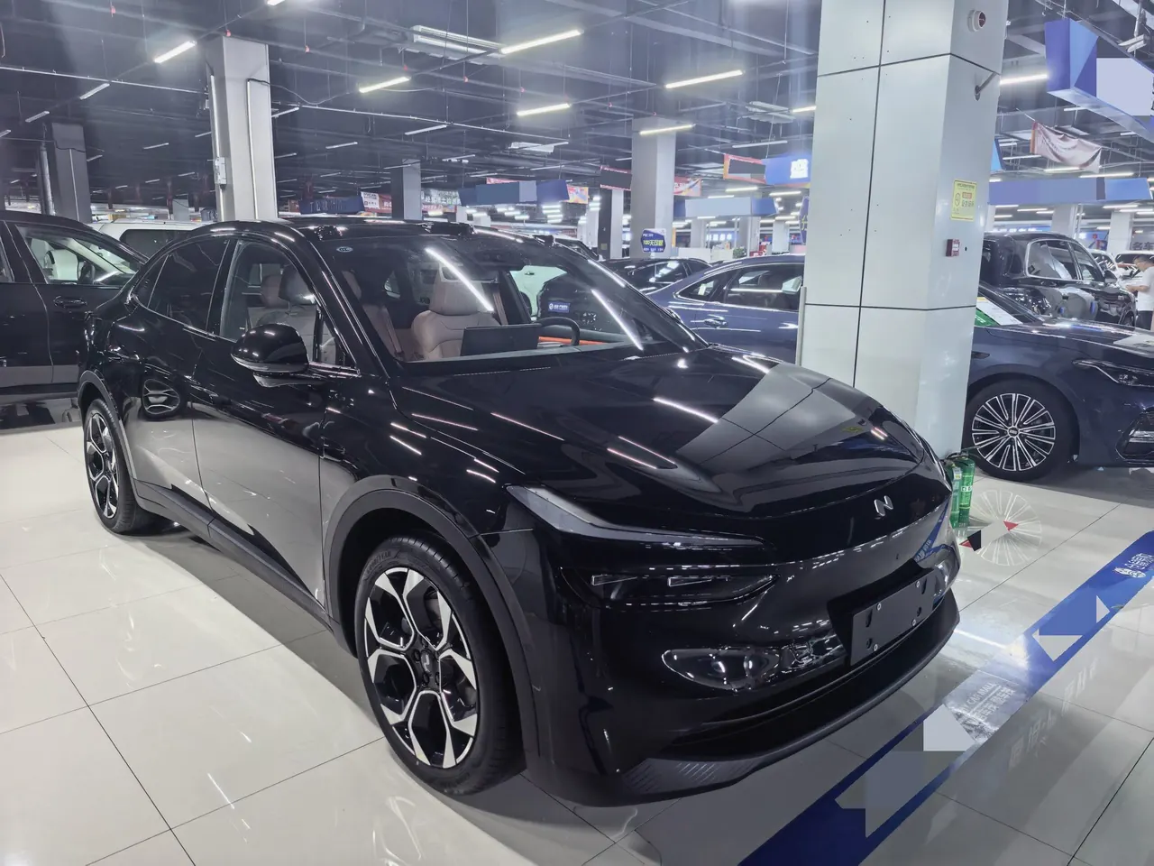 ONVO 2026 L60 60kWh Max automatic gear 3