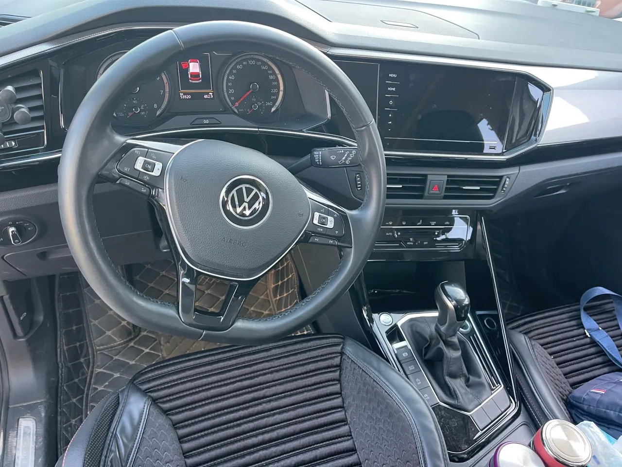 Volkswagen 2020 Tanyue 2.0TSI 330TSI Two-Drive Deluxe Zhilian Edition Pro Automatic Gear 4