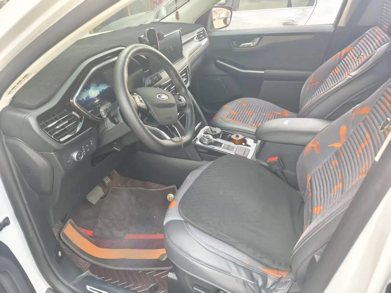 Ford 2020 sharp 2.0T four-wheel drive jiaxiang automatic gear 2