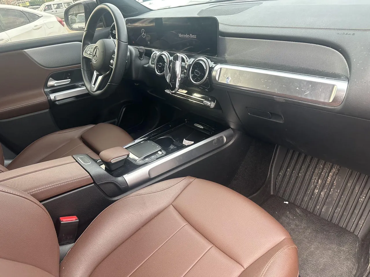 Mercedes Benz 2022 GLB 200 1.3T Dynamic (Modified) Automatic Gear 5