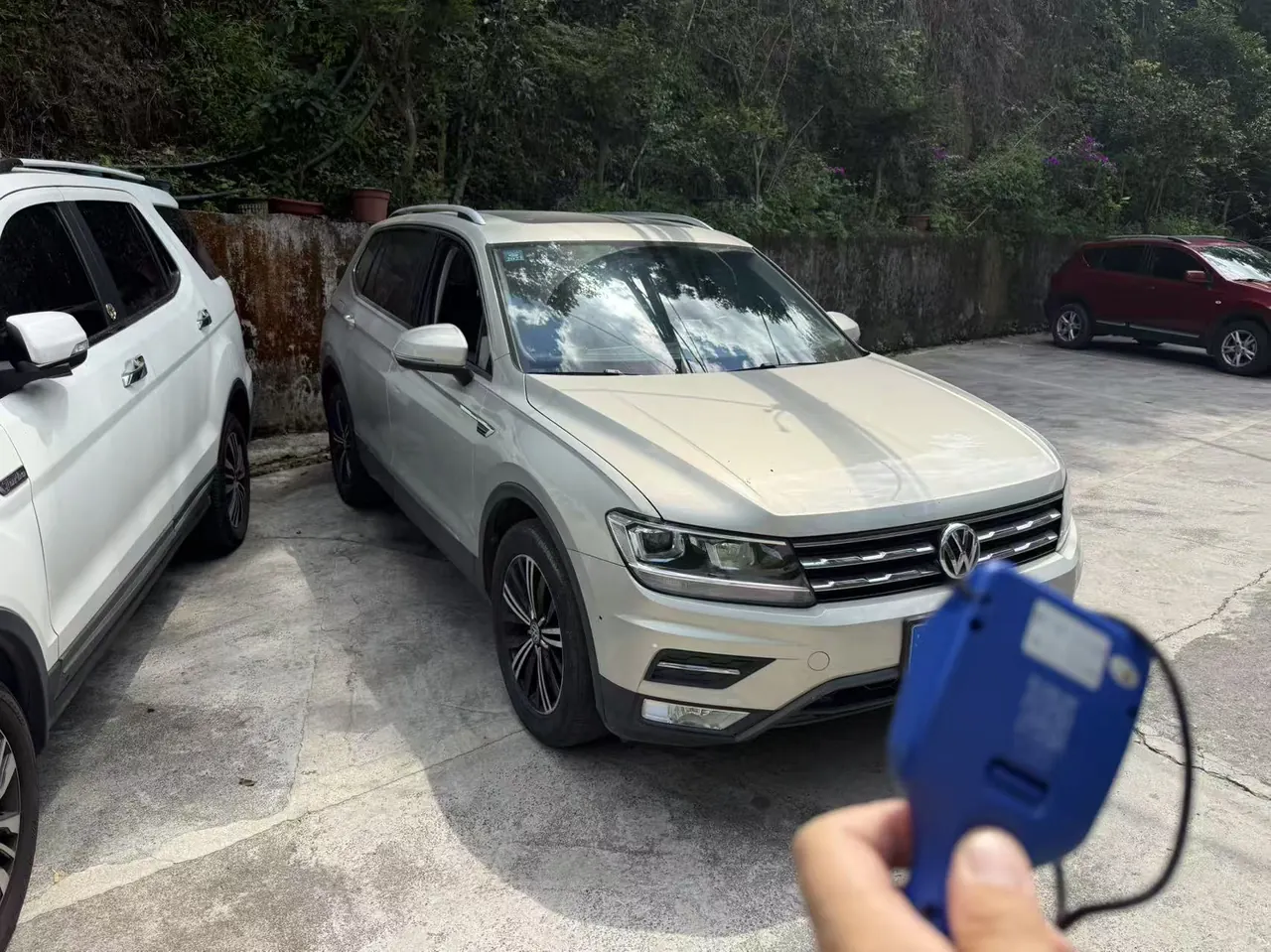 Volkswagen 2020 Tiguan L 2.0TSI 330TSI Two-Drive Panoramic Comfort Edition Automatic Gear 3