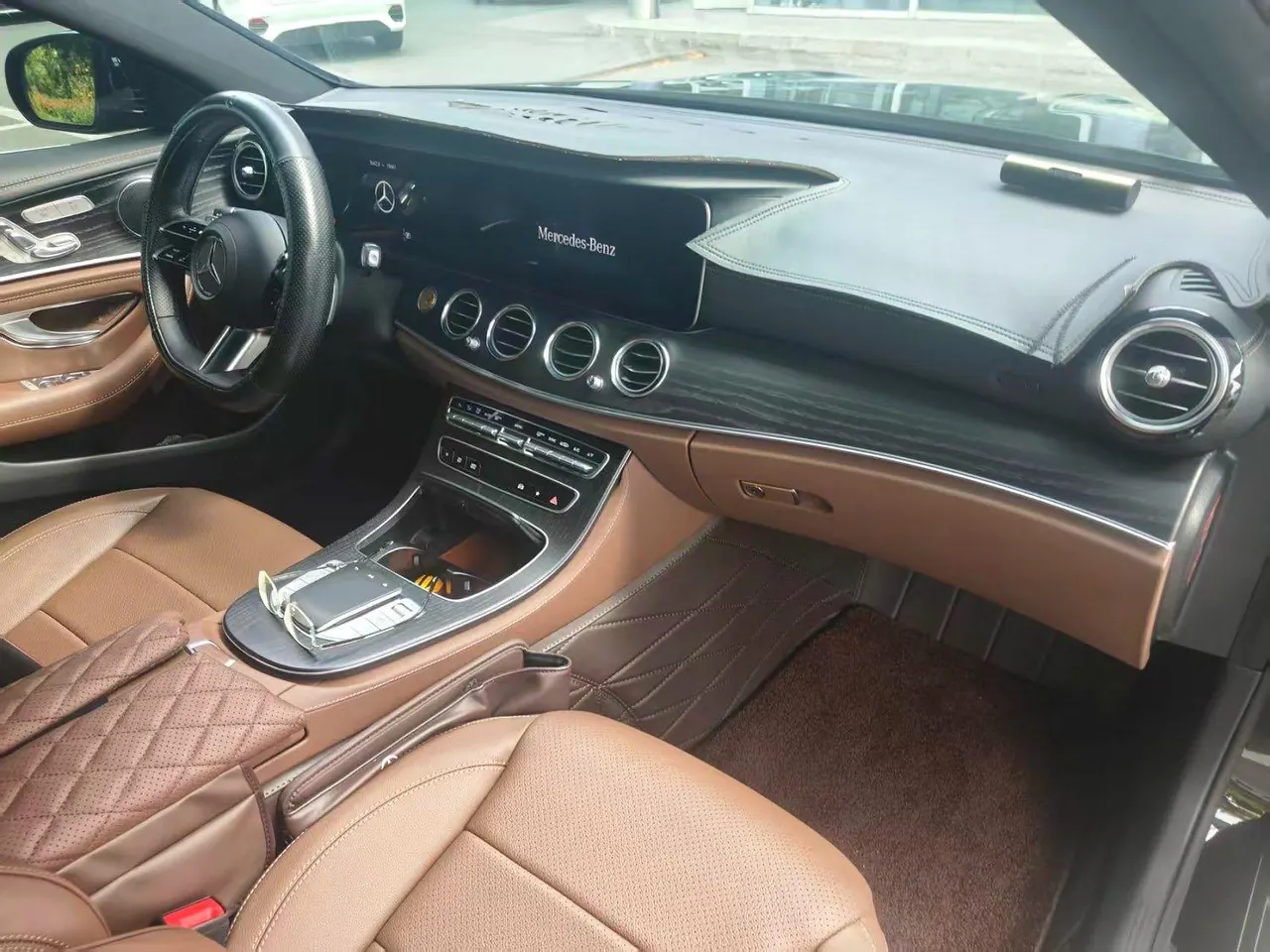 Mercedes Benz E-Class 2023 E 300 L 2.0T Sports Fashion Automatic Gear 5