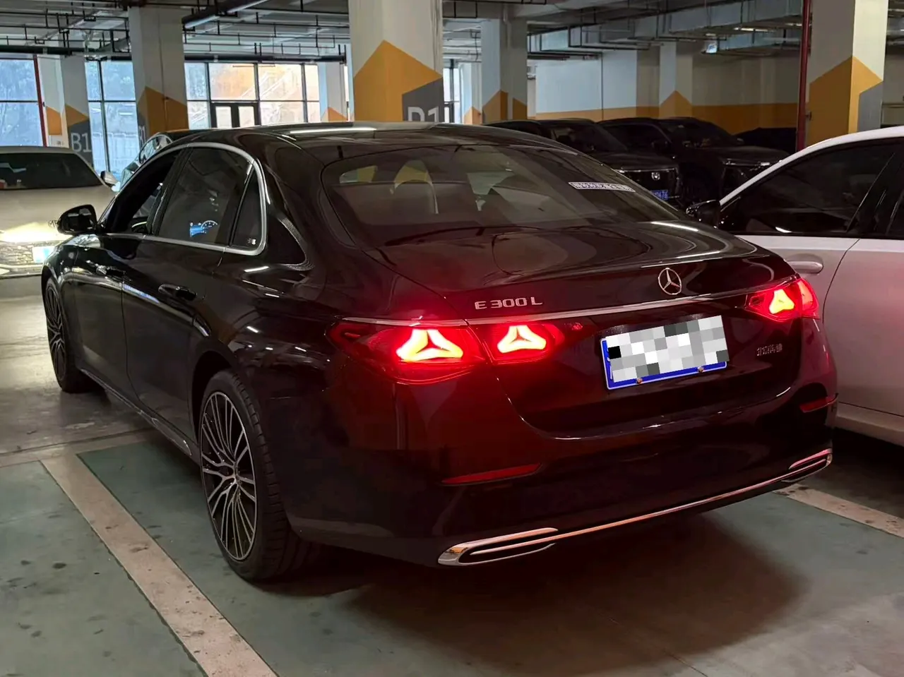Mercedes Benz E Class 2026 E 260 L 48V 2.0T Classic Automatic Gear 4