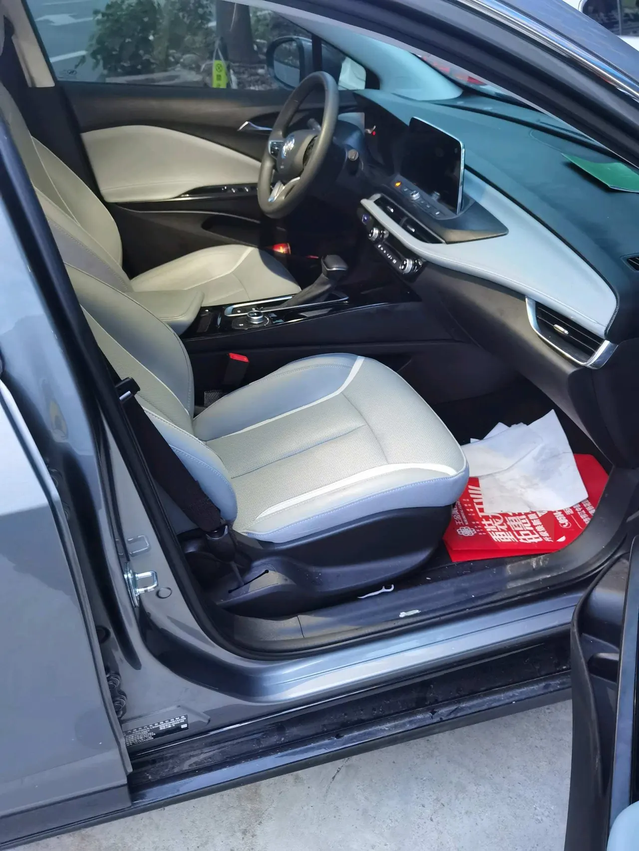 Buick 2022 VELITE 6 Connected Smart PLUS Automatic Transmission 5
