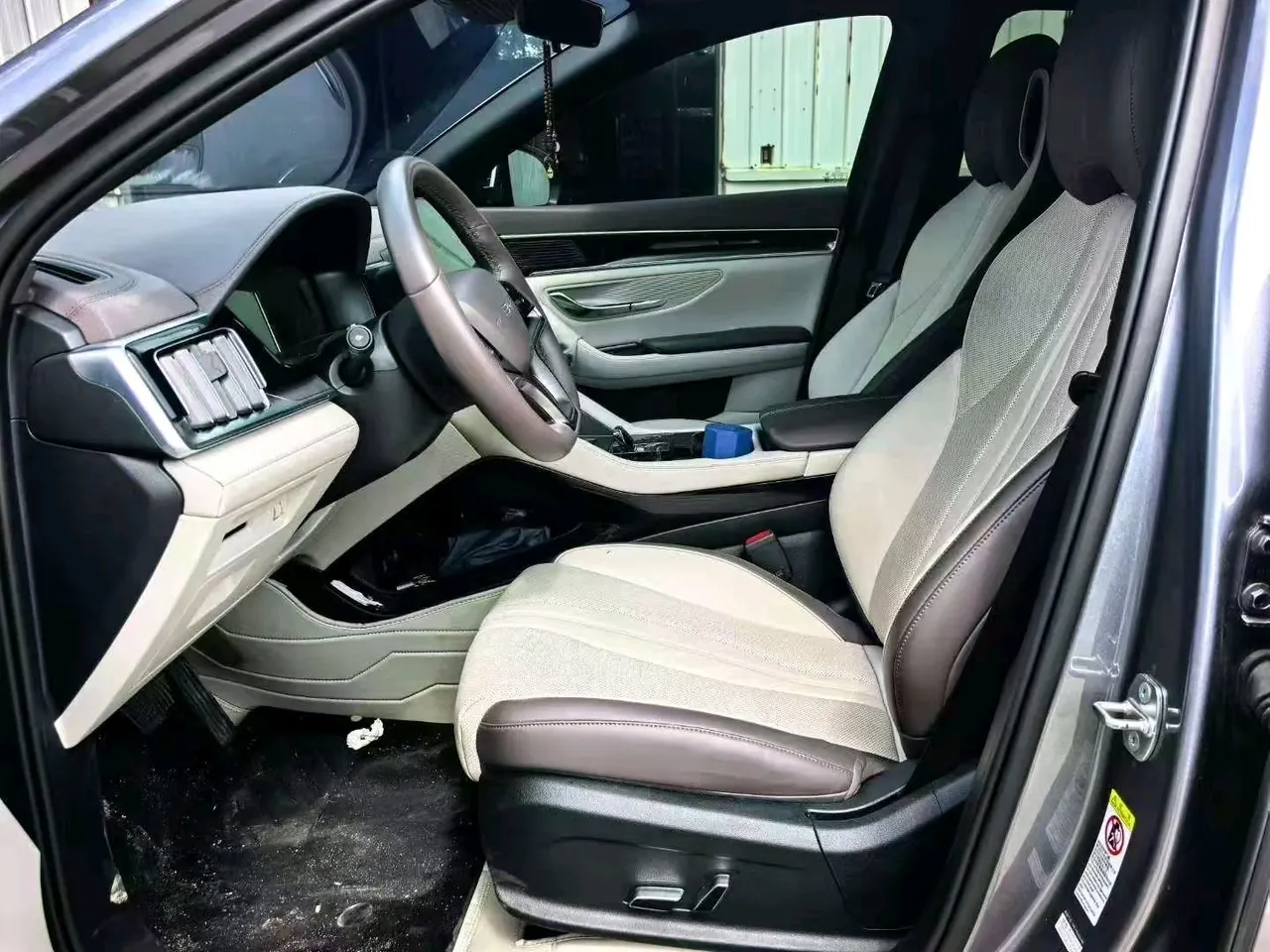 BYD Song PLUS New Energy 2025 Song PLUS DM-i 1.5 Stepless Smart Driving Edition 112KM Honorable Automatic Gear 4