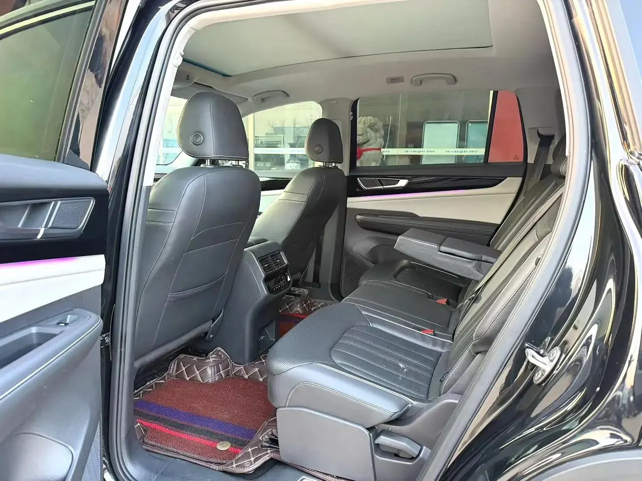 Volkswagen 2022 Tuang 2.0TSI 380TSI 4WD Respect Deluxe Automatic Transmission 4