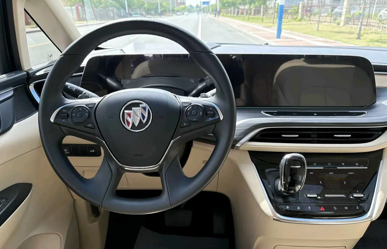 Buick 2023 GL8 ES Lu Zun 48V 2.0T 653T Exclusive Automatic Gear 5