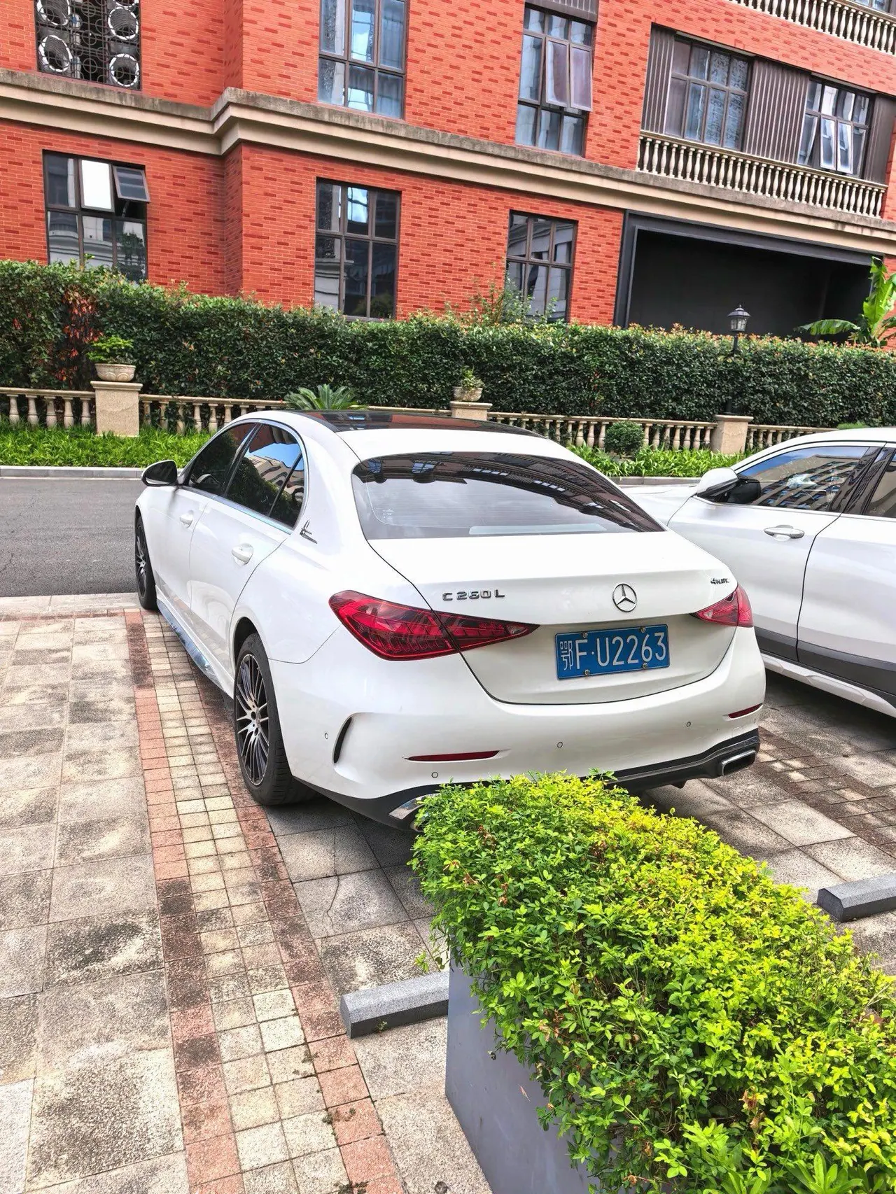 Mercedes Benz Class C 2022 C 260 L 48V 1.5T Sports Edition (Modified) Automatic Gear 6