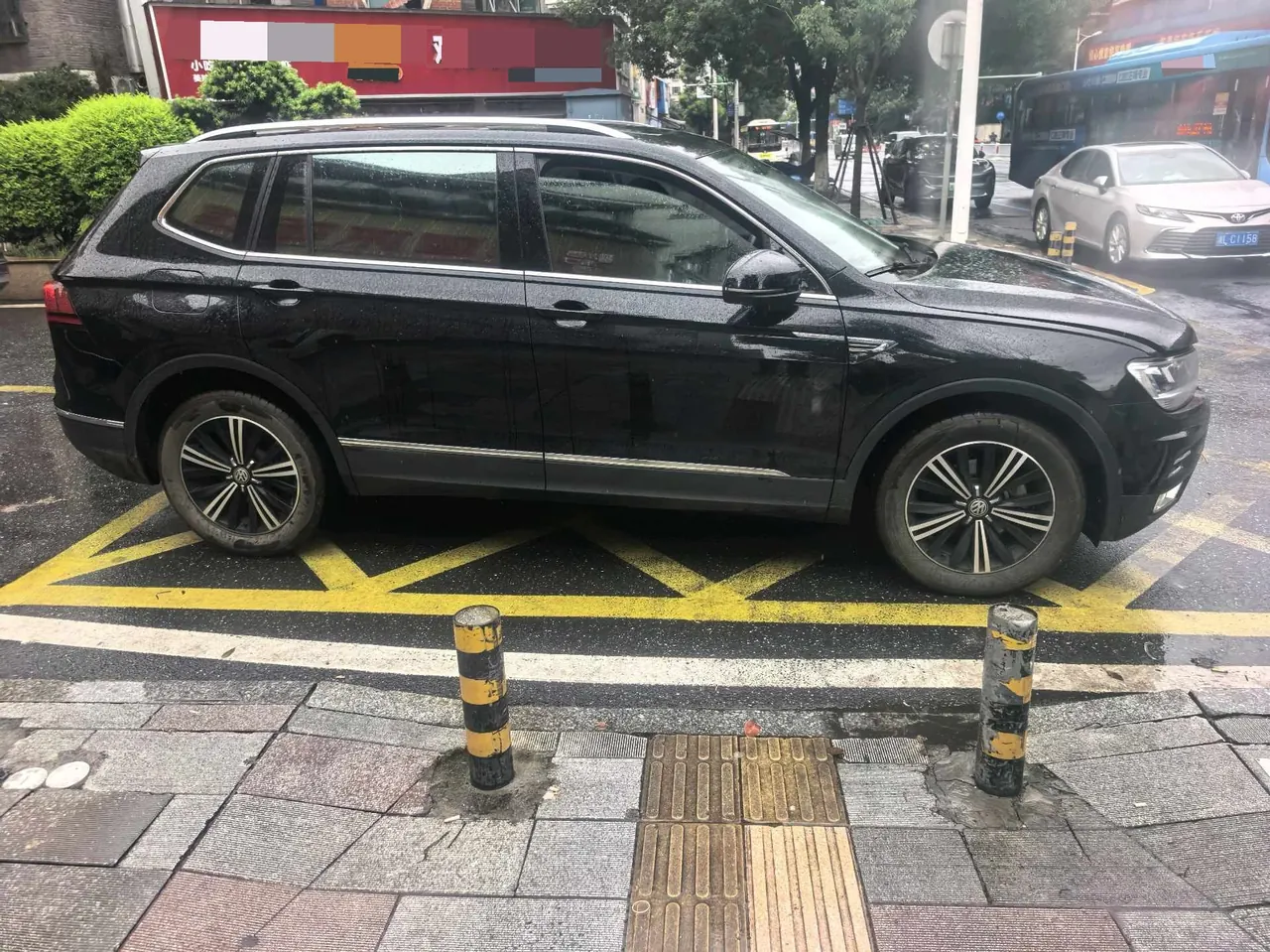 Volkswagen 2020 Tiguan L 2.0TSI 330TSI Two-Drive Panoramic Comfort Edition Automatic Gear 4