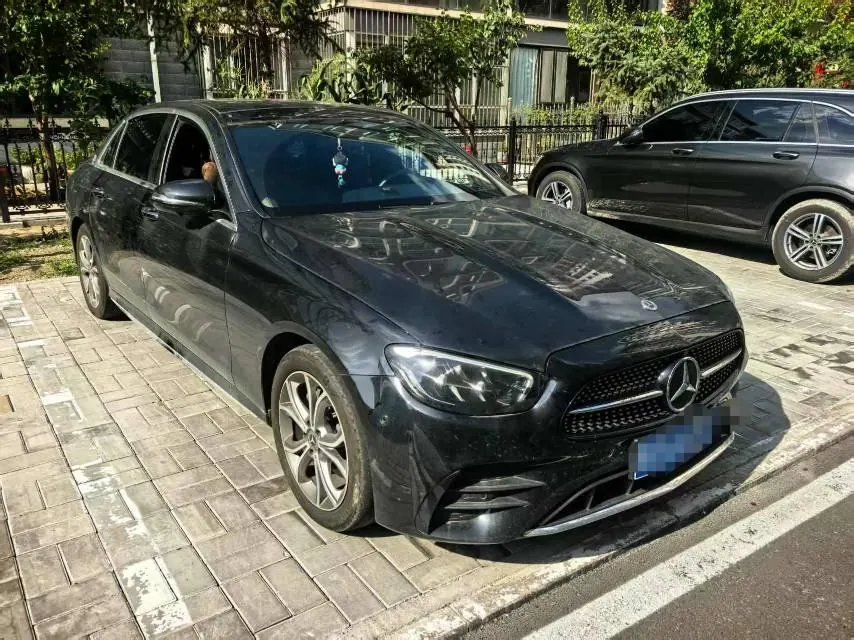 Mercedes Benz E-Class 2022 E 300 L 2.0T Sports Luxury (Change 2) Automatic Gear 2