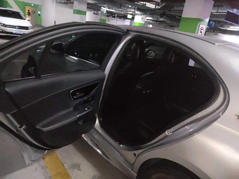 Mercedes Benz Class C 2022 C 200 L 48V 1.5T Sports Edition (Modified) Automatic Gear 5