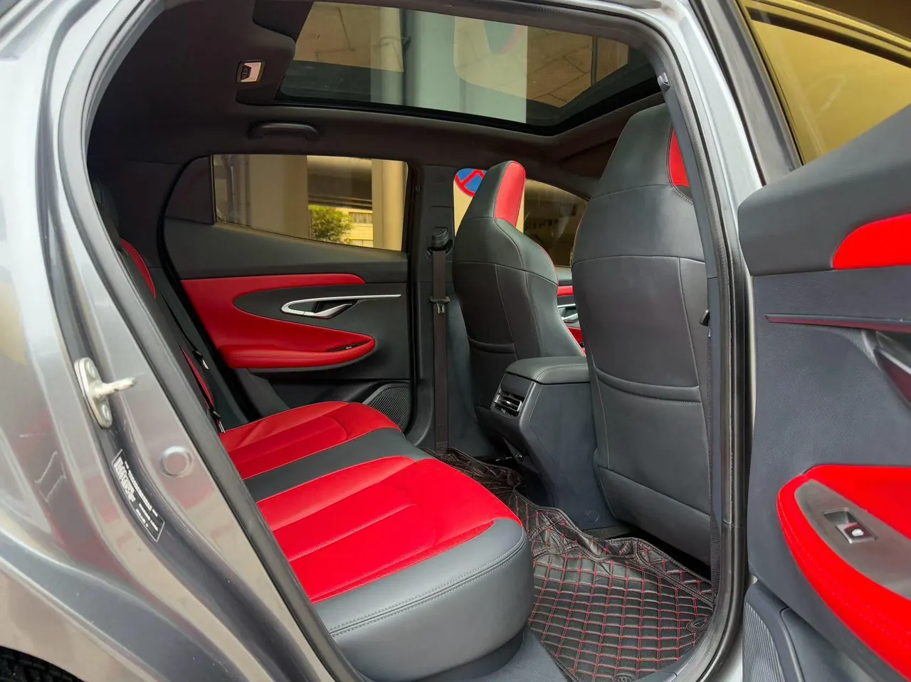 ChangAn 2020 UNI-T 1.5T honorable automatic gear 5