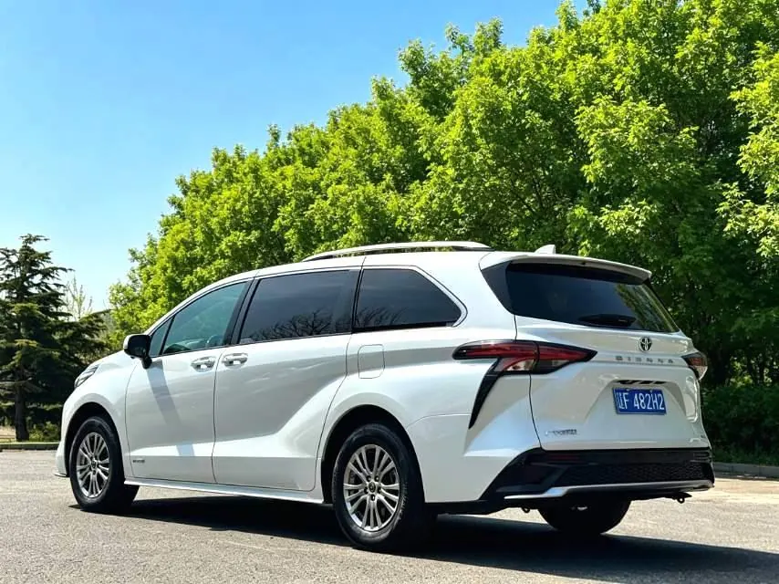 Toyota 2021 Sana 2.5 Stepless Comfort Edition Automatic Gear 3