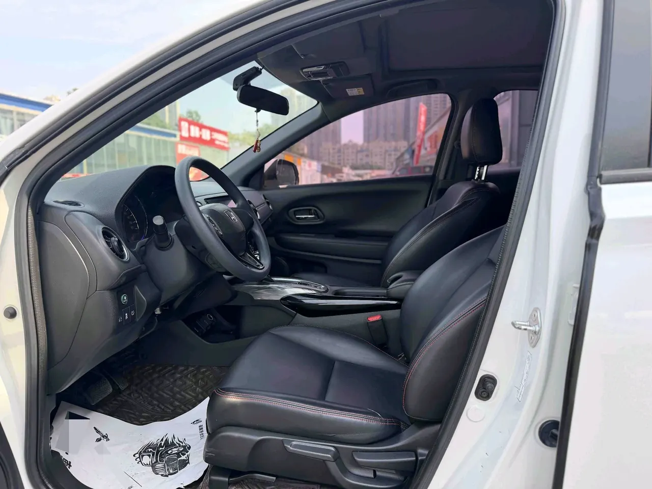 Honda 2021 XR-V 1.5 Stepless Comfort Edition Automatic Gear 3