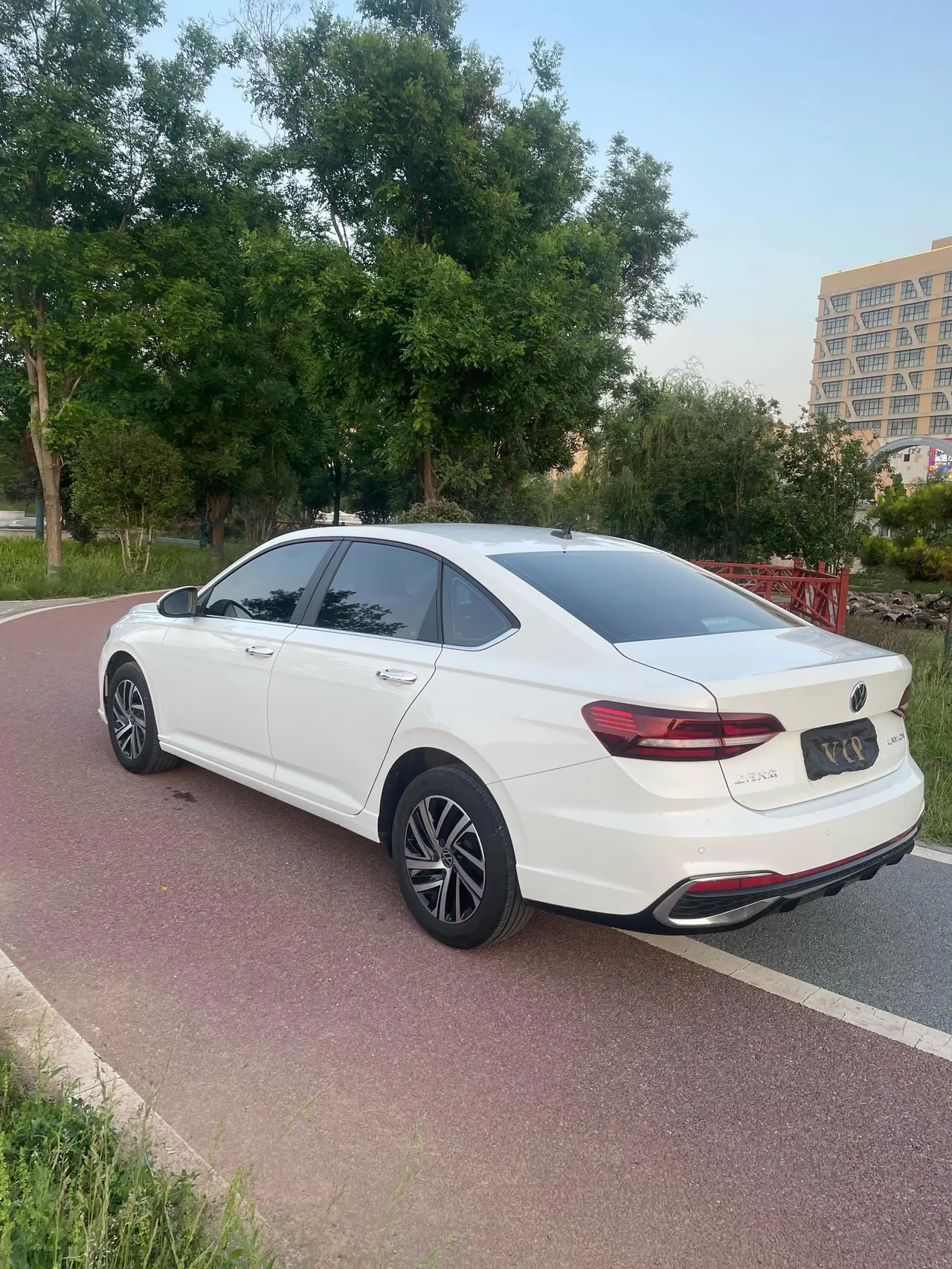 Volkswagen 2024 LaVida 1.5 Star 5 Million Edition Automatic Gear 5