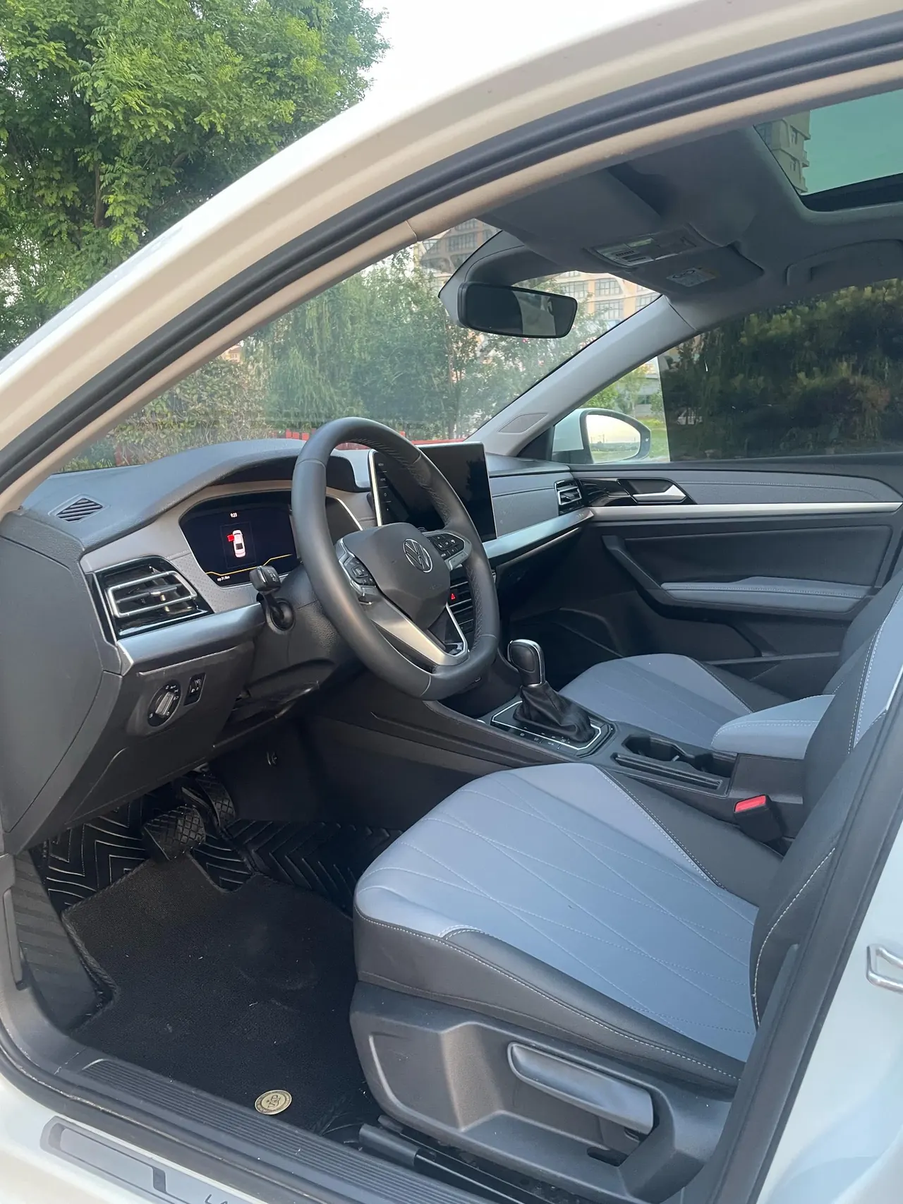 Volkswagen 2024 LaVida 1.5 Star 5 Million Edition Automatic Gear 6