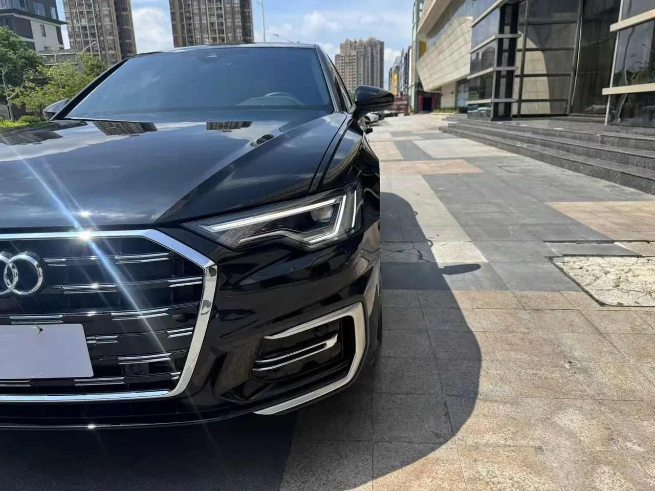 Audi 2024 A6L 2.0TFSI 45TFSI Quattro Selected Dynamic Automatic 3
