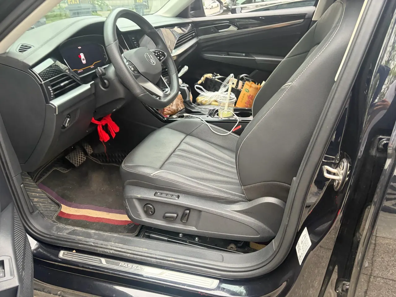 Volkswagen 2024 Passat 2.0TSI 380TSI Star Dragon Edition Automatic Gear 3