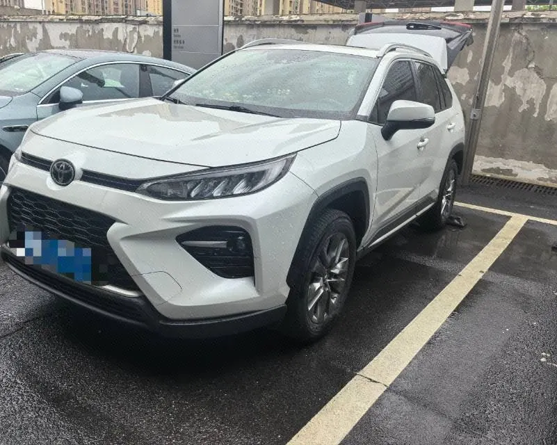 Open image lightbox: Toyota 2021 Willanda 2.0 Stepless Two-Drive Deluxe Automatic Gear