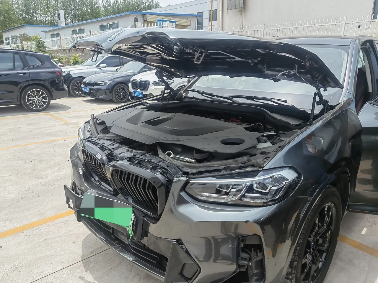 BMW 2024 iX3 leading automatic 8