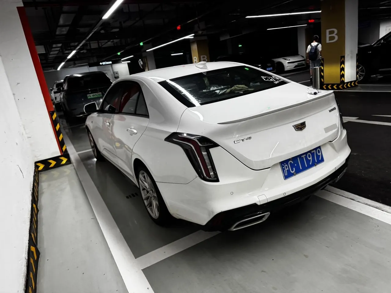 Cadillac 2021 CT4 2.0T 28T luxury automatic gear 6
