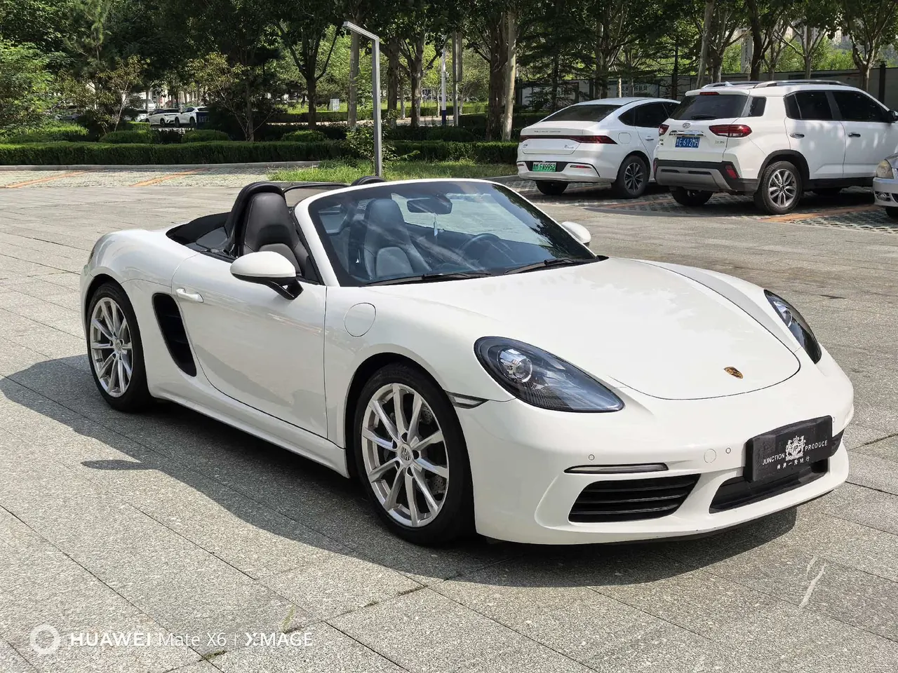 Porsche 718 (Imported) 2023 718 Boxter 2.0T Style Edition Automatic 3