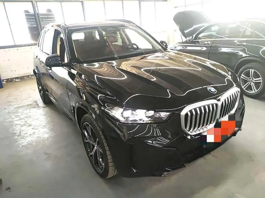 BMW 2023 X5 xDrive30Li 48V 2.0T exclusive m sports obsidian night suit automatic gear 3