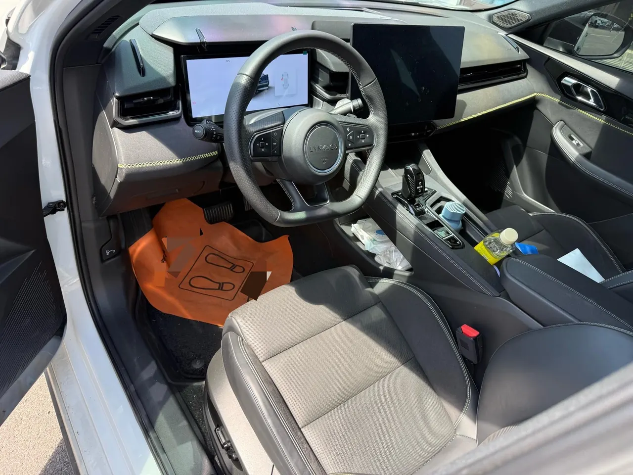 LYNK&amp;CO 2025 LYNK&amp;CO 03 1.5TD Champion Pro Auto 3