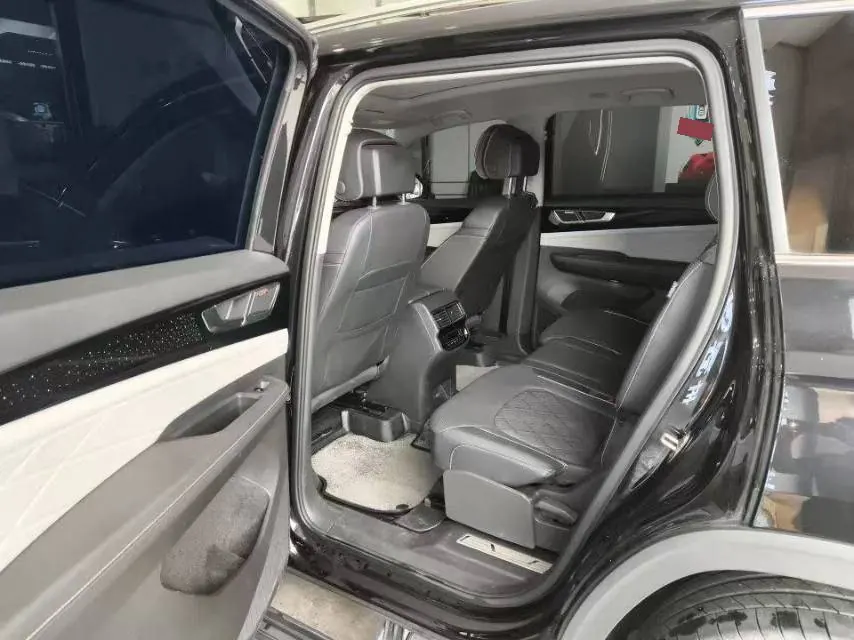 Volkswagen 2024 Tuang 2.0TSI 380TSI four-wheel drive Longyao version automatic gear 4