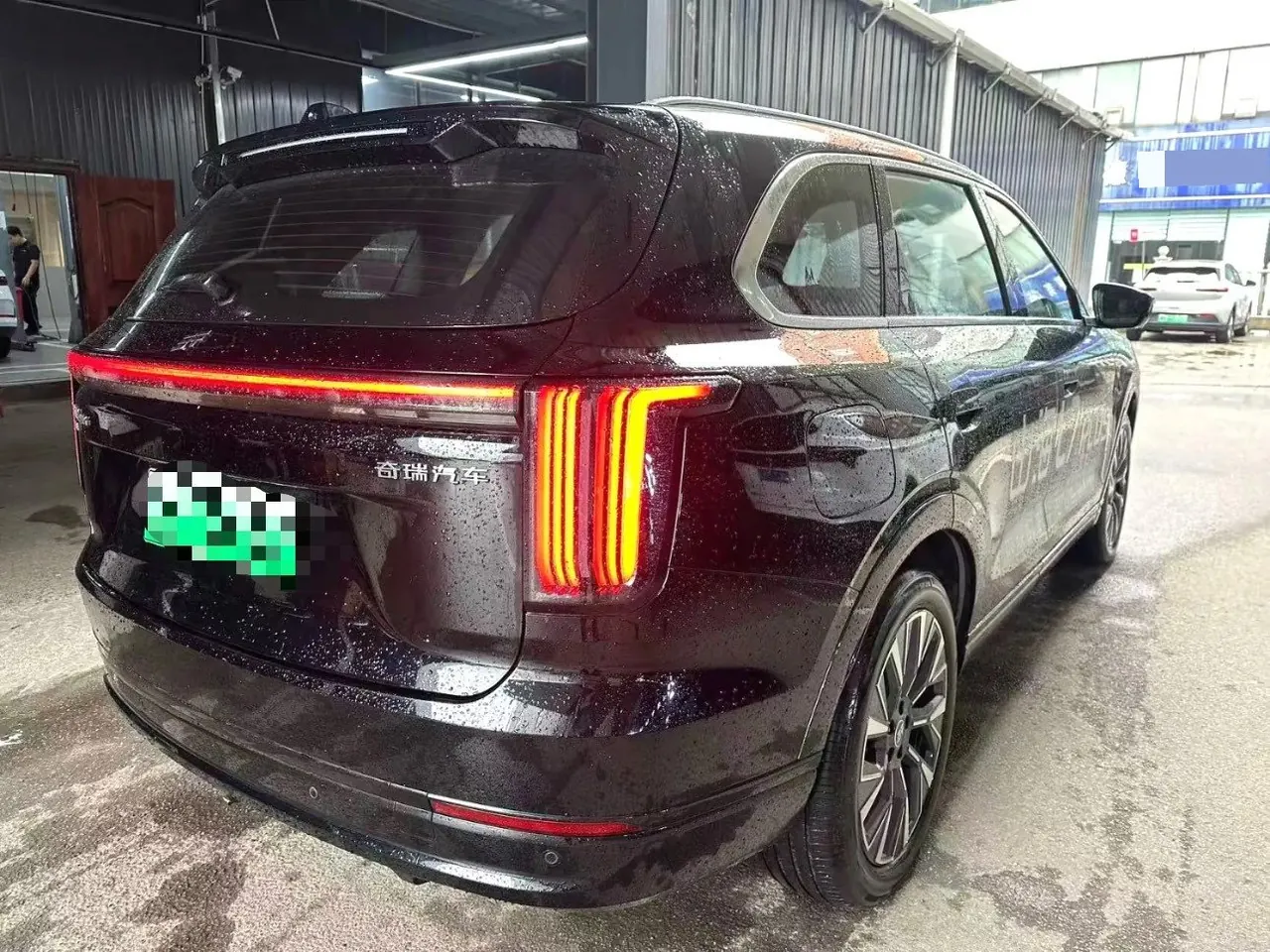 Jetour 2025 Shanhai L7 PLUS 1.5T 220km Flagship 7-seat Automatic Gear 5