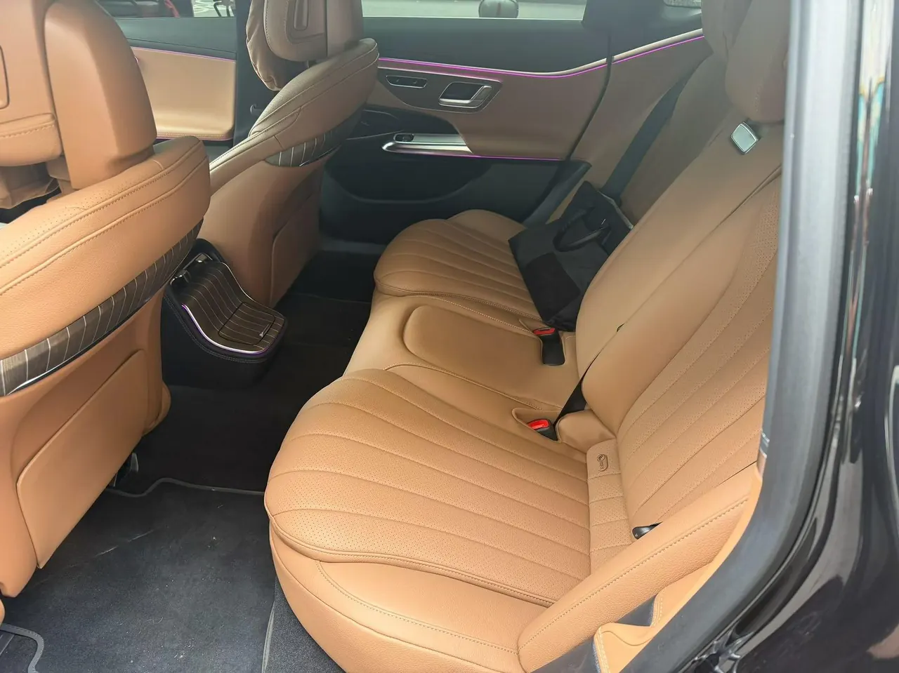 Mercedes Benz Class E New Energy 2024 E 350 e L 2.0T Automatic Gear 5